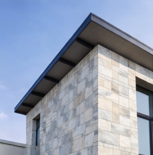 Quartzite vertical façade