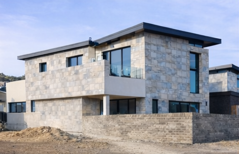 Quartzite structure elevation